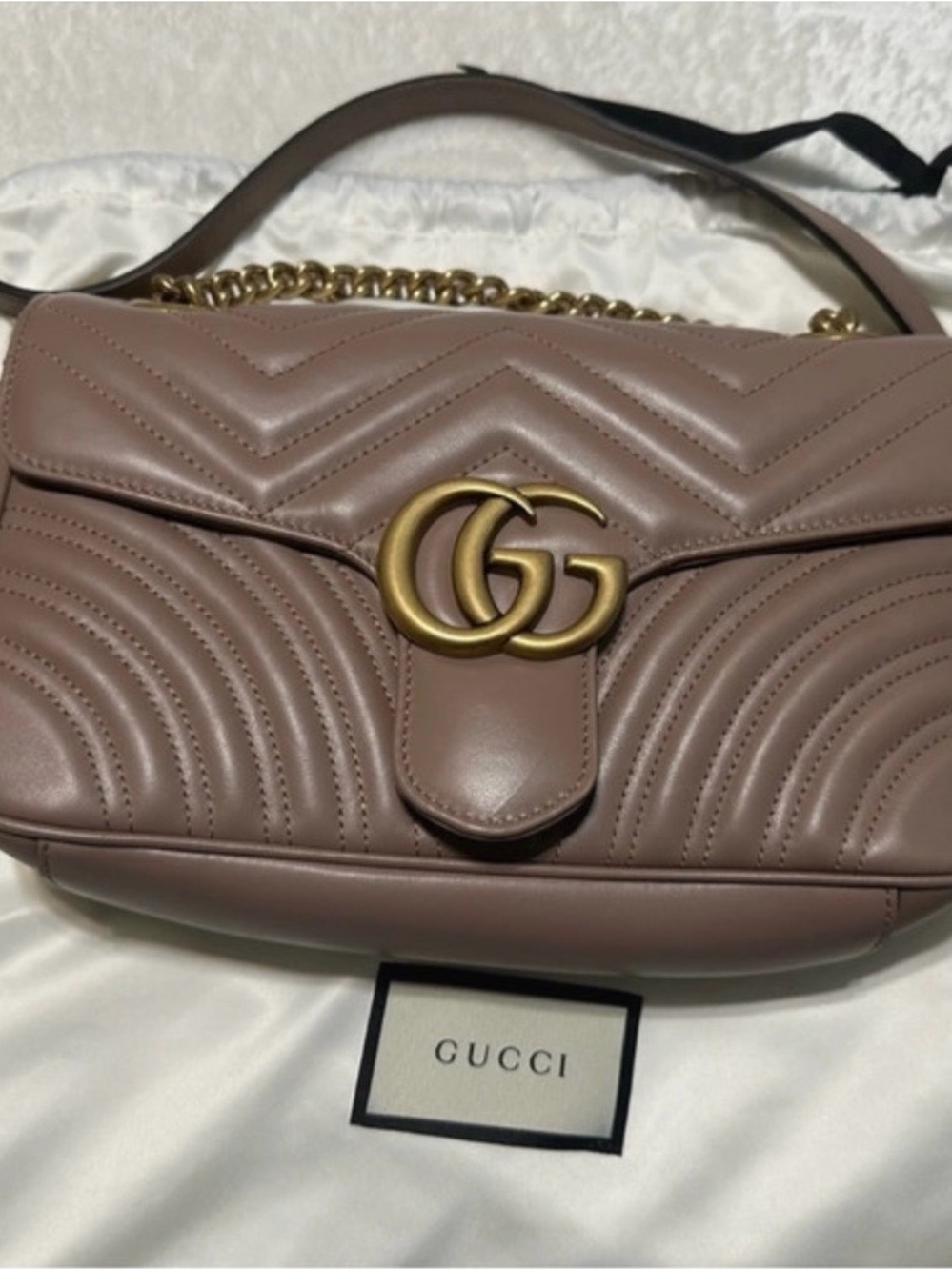 Gucci Pink Beige Matelassé Chevron Shoulder Bag with Gold GG - Picture 5 of 6